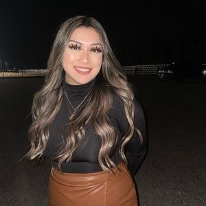 Meet your Posher, Maria